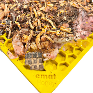 Honeycomb eMat (Large) Enrichment Lick Mat